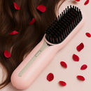 Escova Alisadora Portátil Mini USB Sem Fio – Compacta e Recarregável