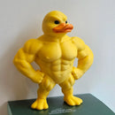 Estátua Muscle Duck 3D – O Detalhe Irreverente Que Arranca Sorrisos e Olhares